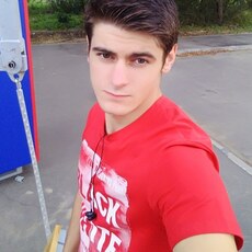 Мирослав, 36, Котово