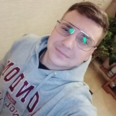 Максим, 26, Чекалин