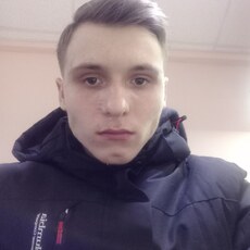 Святослав, 20, Свободный
