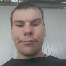 Вадим, 30, Шумиха