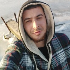 Артёмий, 27, Иловайск