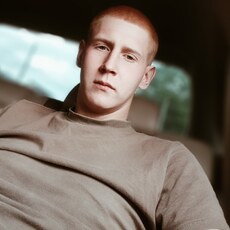 Никон, 22, Касли