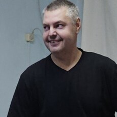 Толя, 43, Удачный