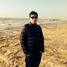 Артур, 35, Луганск