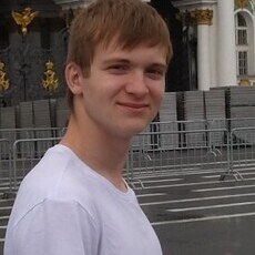 Борис, 20, Емва