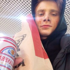 Нестор, 23, Кольчугино