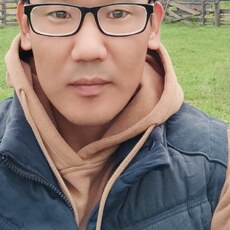 Анатолий, 33, Николаевка