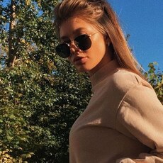 Яна, 28, Новоржев
