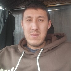 Яша, 33, Заинск