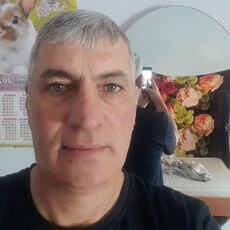 Свят, 52, Дубна