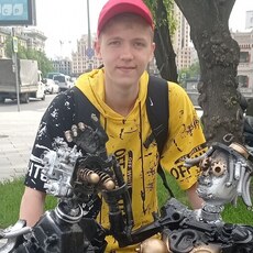 Василий, 20, Нерехта