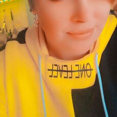 Анна, 27, Нюрба