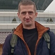 Юлиан, 40, Кирс