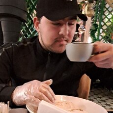Лев, 23, Очёр
