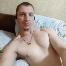Виталий, 38, Губкинский
