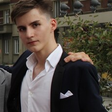 Анатолий, 21, Омутнинск