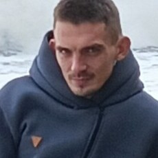 Юлиан, 34, Ипатово