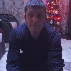 Артём, 39, Свирск