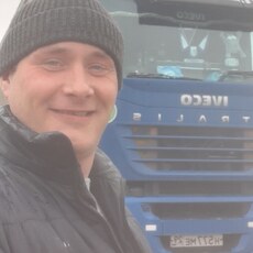 Саша, 37, Зугрэс