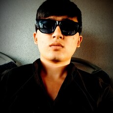 Геннадий, 22, Грязи