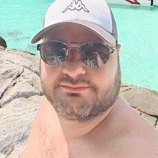 Ден, 36, Миньяр