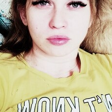 Эмилия, 28, Новоаннинский