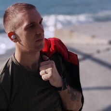 Валентин, 27, Ждановка