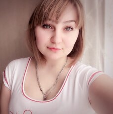 Элина, 30, Марьинка