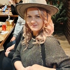 Василиса, 41, Красногорск