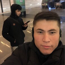 Ден, 22, Лиски