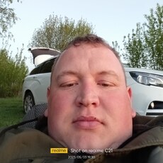 Владлен, 32, Серов