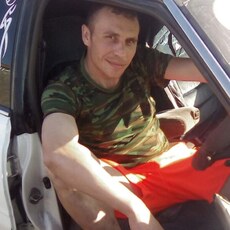 Лёша, 37, Олонец
