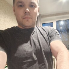 Родя, 36, Артёмовский