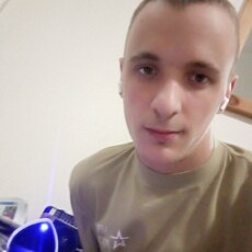 Станислав, 24, Бакал
