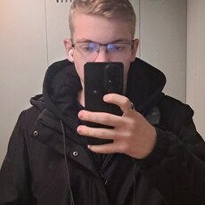 Кузьма, 21, Сегежа