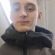 Владислав, 25, Елец
