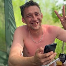 Валентин, 30, Никольское