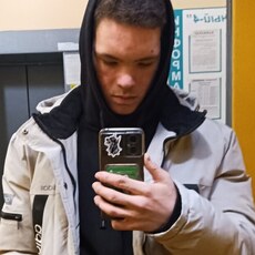 Виталя, 21, Кингисепп
