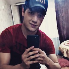 Денис, 27, Барыш