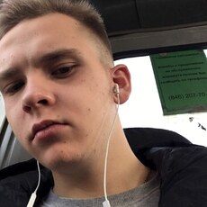 Юра, 25, Волгореченск