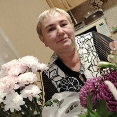 Юля, 60, Ясиноватая