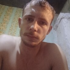 Владлен, 29, Полесск