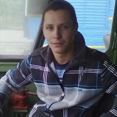 Родя, 34, Николаевка