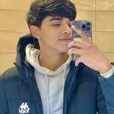 Валя, 21, Красноармейск (Саратовская область)