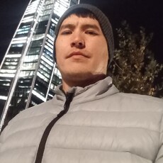 Миша, 30, Луганск