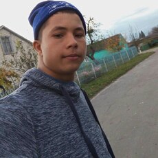 Даня, 20, Балашиха