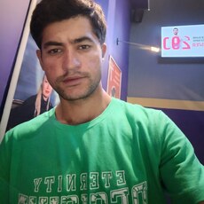 Лаврентий, 28, Томмот