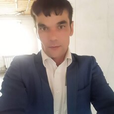 Валера, 40, Любим
