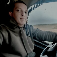 Нестор, 28, Новоульяновск