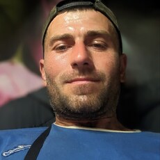 Роман, 35, Зея